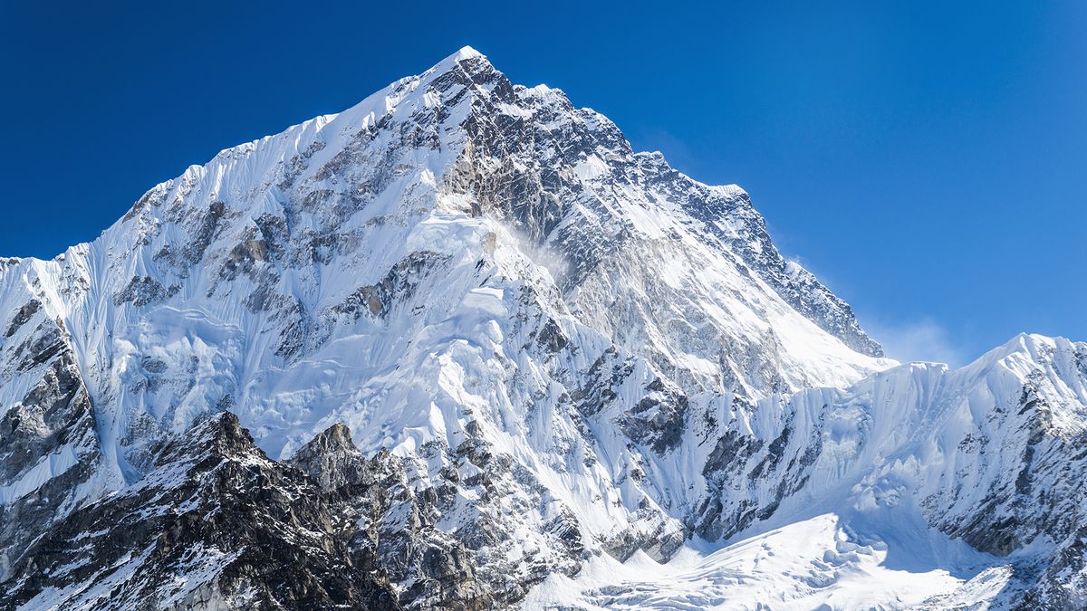 About the Mount Everest